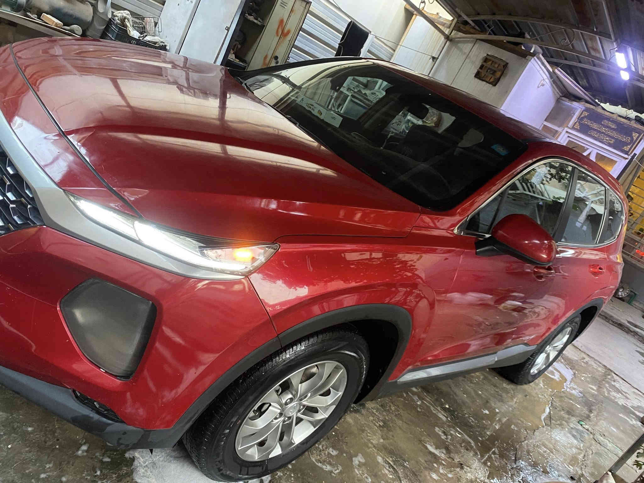 سلام عليكم سنتافية لبيع موديل. ٢٠. السيارة جاهزة من كلشي. حلو كامله من كل النواحي. السعر. ١٦٠. العوان بغداد الشعب ***********
