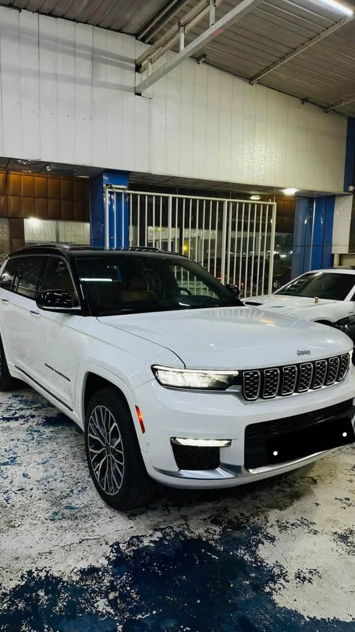 جيب سومت 2021 خليجي مكفوله من الضربه بس بيه 3 قطع بارد صغيره السياره فول اعلى مواصفات بل جيب جكات بانوراما كشنات كهرباء تدفئة تبريد لون الداخل مميز السياره تو كلر بلادي والباقي الشغلات كله موجوده اتصال او واتساب ***********
