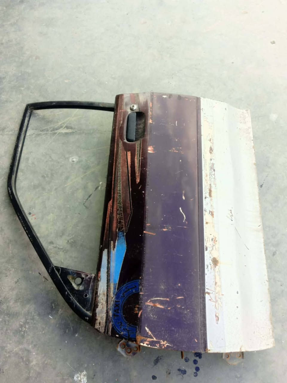 السلام عليكم للبيع جاملغ سايباالسعر 15وبوب 60العنوان بغداد تقاطع النهروان الرقم الهاتف ***********
