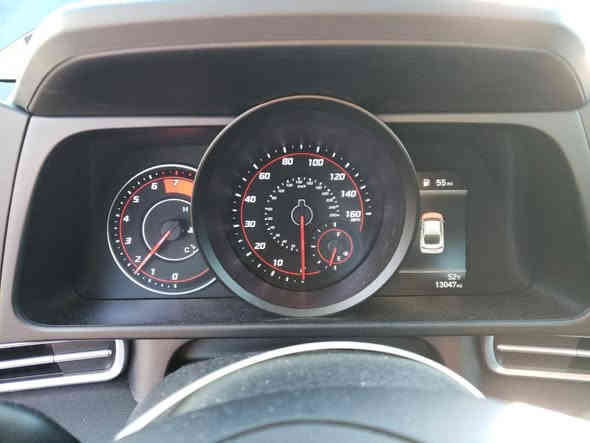 السلام عليكم
النترا 2023 امريكي بنزين

رقم بغداد الجديد بأسمي 

السيارة اجتي ماشية 13 الف

وحاليا مشت 900 فقط يعني جديدة مماشية تغيير زيت المحرك مرة وحدة فقط 

مثل متسموها حضرتكم مواصفاتها نص فول يعني بيها هوايه  مواصفات بس ما بيها فتحة 

حادثها سطحي بس بنيد مبدل فقط ما بيها لالغد ولاشاصي الحمدلله 

  السونار مُرفق من خلال المنشور 

السعر المطلوب 163 $ بي مجال إن شاءالله 

المكان / بغداد 

ارجو المعذرة غير متواجد على النت 

رقم الهاتف / ***********
