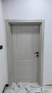 مساء الخير يتوفر ابواب داخليةب١٩٠ الف دينار فقط شامل الشد والنقل  تركي...