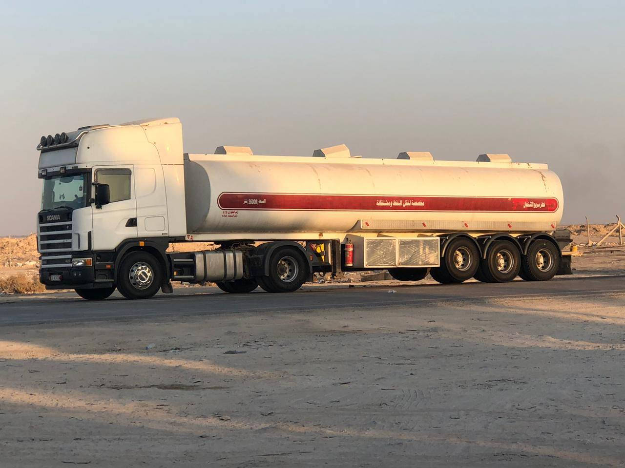 السلام عليكم موديل 2004 بسمي لل28 سياره جاهزة من كلشي التفاصيل ***********
