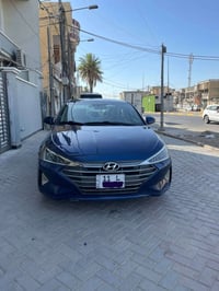 النترا 2019 حادثه بنيد شوي من جاملغ يعني الصبغ فقط جاملغ وبنيد بس وباق...
