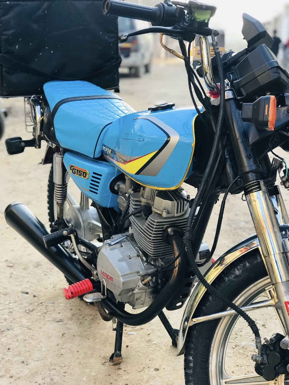 سلام عليكم دراجه لونسون جاهزه من كلشي تعمير جديد كله عام معمره سعرها ٦٥٠ بيها مجال بسيط مكاني الرئاسه مال عبيدي رقمي *********** متواجد واتساب وماسنجر وخط
