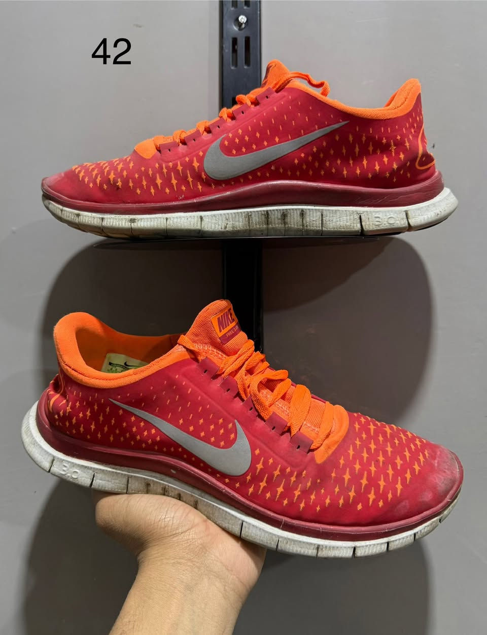 تخفيضات 🔥🔥🔥🔥🔥
سعر القطعه 5 تلاف 
بوت بآله اوربي آصلي + حذاء رياضي و صندل اوربي 
القياس موجود داخل آلصوره 
الأستفسار مراسلة البيج ✅ او واتساب ‭0780 546 1406‬☎️
التوصيل الى كل العراق 🚛🚛
