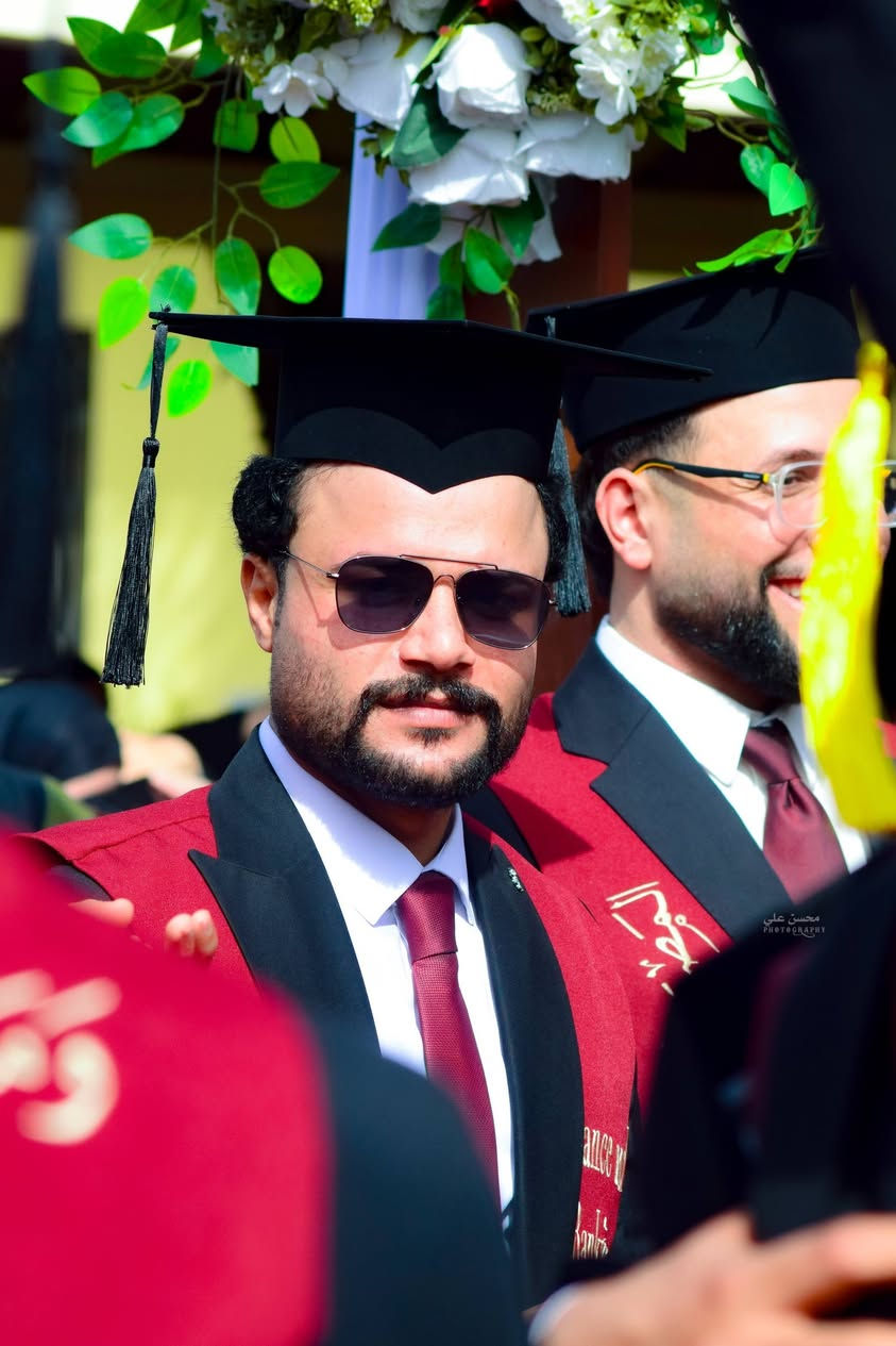 حفل تخرج الاخ الطيب
المصرفي #سيدانورالحسيني 
#جامعةواسط_ادارةواقتصاد
عدسة #المصور_محسن_علي 📸
باقي الصور في قناتي التلگرام
https://t.me/x12w4
للحجز ***********
