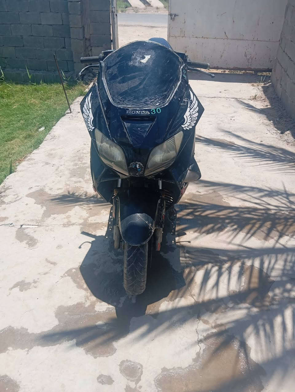 نكره سلف نقصه شخاكه وصونده بريك خلفي سعر 250وبيه مجال


**إذا كنت صاحب هذا الإعلان وتريد حذفه لأي سبب، رجاءا أرسل رسالة إلى الدعم الفني**
