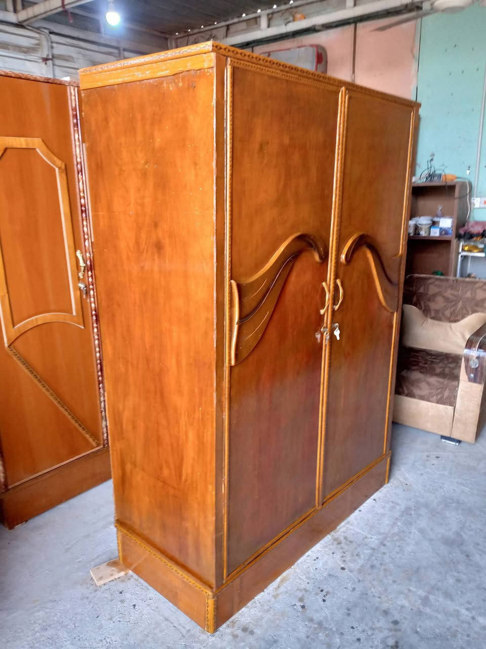 كنتور ٢ باب تسكام ١٢٥ الف
كنتور٣ باب ١٤٠ الف اتصال او واتساب***********
