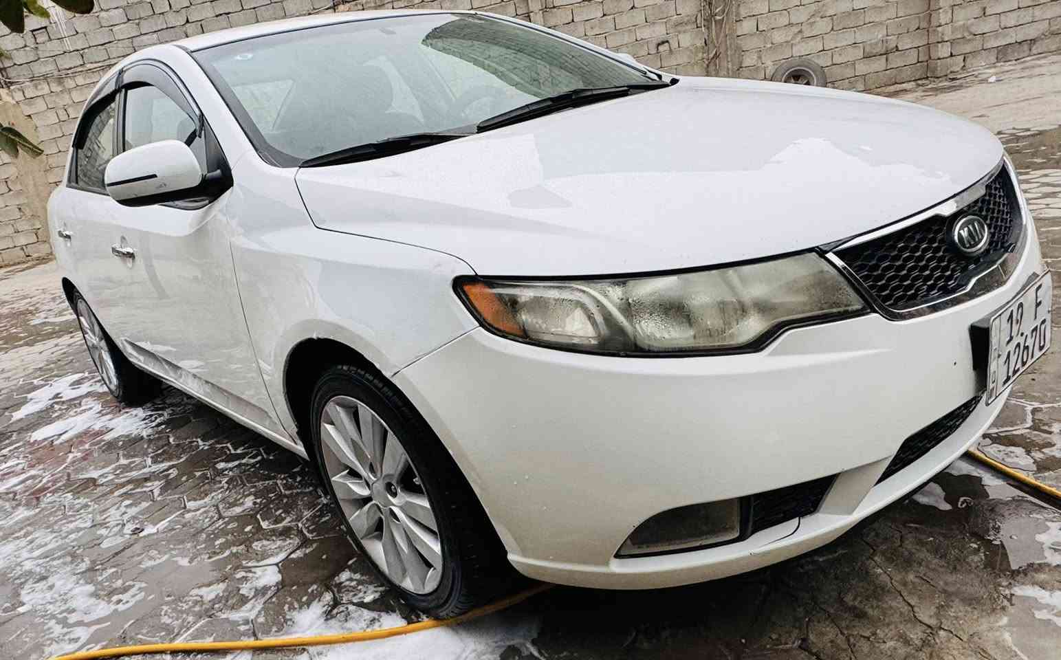 للبيع ‭0774 234 3124‬ السعر 98
سيراتو موديل 11 خليجي محرك 1600دوش رقم كربلاء دولي سنويه جديده بيها صبغ جاملغ خلفي بدون دواخل السيارة جديدة وجاهزه من كير محرك حداديه تخم تاير السعر 98 مكان السياره كربلاء المقدسة
