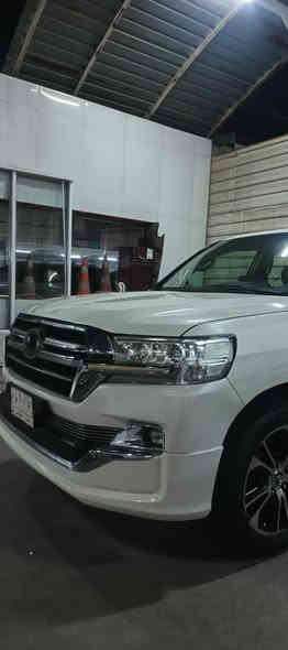 السلام عليكم
تيوتا لاند كروز بريم
2014
محدث 2020
داخل وخارج محدث 
سستم ايرباك شاشات خلفيه 
سياره بيها صبغ 4قطع ابيع عام 
محرك 8سلندر 4600
رقم بغداد تحويل ثاني يوم 
سعرها 240ورقه وقابل للتفاوض
 
للستفسار ***********
