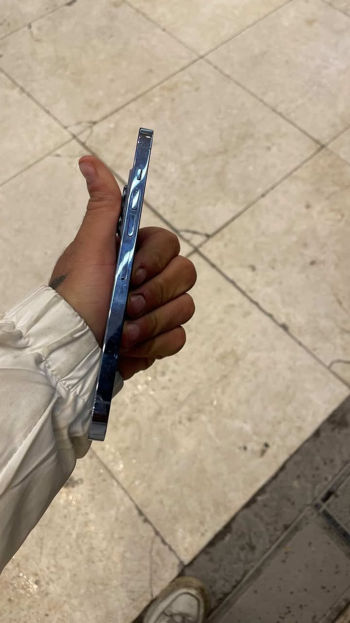 ايفون 13برو ماكس 
ذاكره 256
بطاريه ٩١
السعر 625 قفله
مكاني بغداد البياع الشرطه الخامسه

‭٠٧٧١ ١٥٨ ٠٣١٢‬
