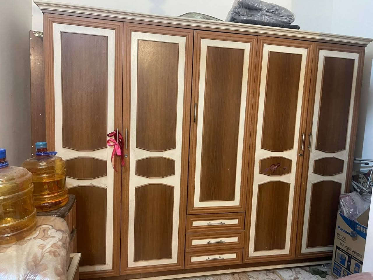 غرف تركيه عدد ثنين للبيع ام نفر وام النفرين وكاونتر للبيع عنوان بغداد الغدير سعر خاص


**إذا كنت صاحب هذا الإعلان وتريد حذفه لأي سبب، رجاءا أرسل رسالة إلى الدعم الفني**