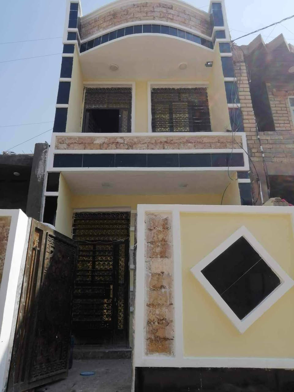 ليبيت للبيع 75 متر بال 2000 قرب شارع 20 الثاني  ***********
