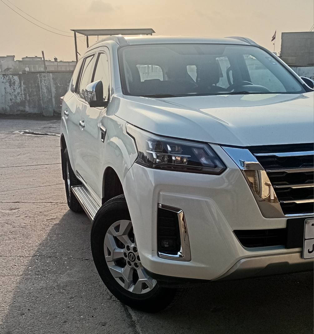 NISSAN..XTERI..2021 ..2.5
نيسان اكستريا.. ٢٠٢١ 
رقم أربيل 
السياره مجهزه رقم هزه سنويه جديد 
#ملاحظة: السياره وارد شركة خليجي 
7 راكب 3 قطع تبريد 
المواصفات:
شاشه وكامير 
حساسات امامي و خلفي 
كشنات جك 
تغليف ارضيه وكشنات 
ليد زينول ليد اتو 
اشاره فى مراه 
باقي المواصفات معرضه بل صور 
#السعر : ٢٣٥ $ 
#الاتصال: *********** _ *********** 
#العنوان: الموصل _ الحمدانية معرض نجيب اوفي للسيارات الحمدانية, نينوى
