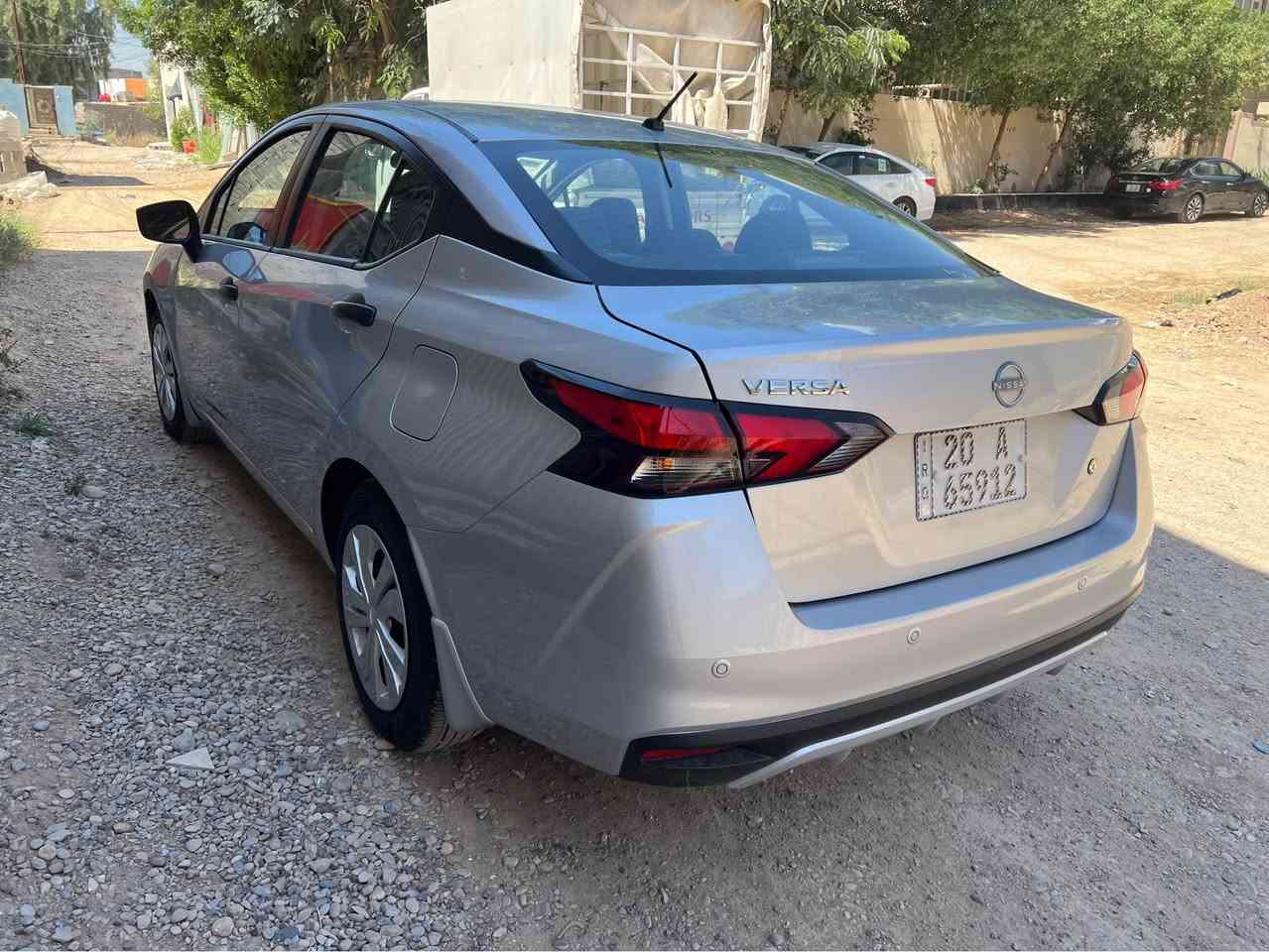نيسان فيرسا ٢٠٢٥ رقم ديالى باسمي ترقيم جديد محرك ١٦٠٠ دوش دبل نوزل اقتصادية وبدون دوانز ماشية ١١ الف السيارة جديدة ضرره بنيد بدون دواخل السعر ١١٨ مكاني بعقوبة 
*********** بعقوبة, ديالى
