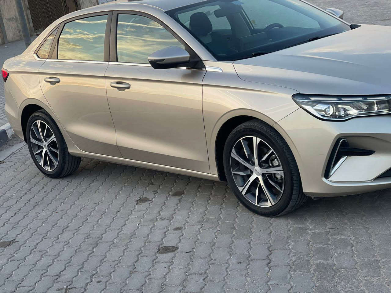 السلام عليكم لبيع جيلي آم كراند 2024 وارد خليجي محرك جبير 1800 دوش فول مواصفات كلش لأخير كفاله عامه من كلشي كفاله من لفتح ولصبغ ولتبديل ولبارد سياره بل كارتون رقم اربيل لجديد وكاله مجانيه لسعر 135 مكاني بصره ….. *********** البصرة, العراق
