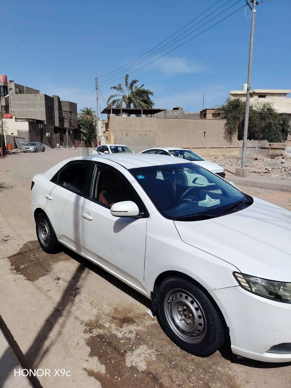السلام عليكم
كيا سيراتو مديل 13 كفاله السياره كير حداده تبريد تخم تاير وارد خليجي دواخل لونين عسلي شفتات تحكم ستيرن اشاير بل مري كهربائيات شغاله باتري جديد سنويه بسمي لحد 2030 عنوانه بصره ***********
عارضها ب 100
