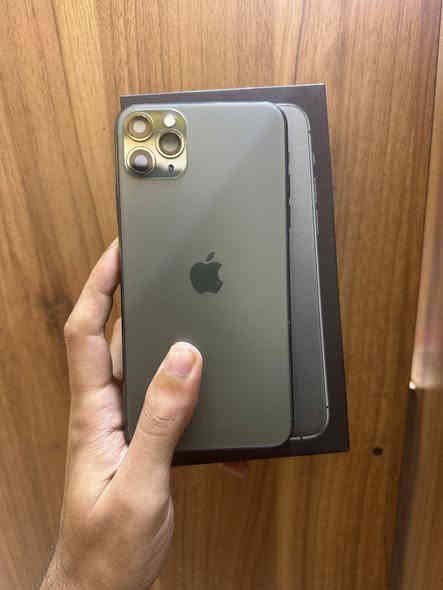 السلام عليكم

11 PROMAX
بطاريه 86
ذاكره 256
لون زيتوني 
ملحقات كارتونه
مستبدل شاشه اصليه 
سعر 310 مكاني بغداد 
رقمي ***********
