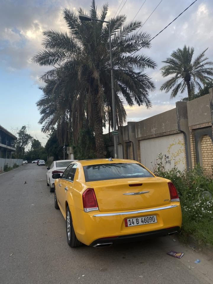 اوباما 17 معلايه 23 سياره فئه c 
كامل مواصفات كشن تدفئه تبريد خزن وضعيات قياده 
بنوراما
سياره جاهزه صار 6 اشهر من مرقمه هي وخطها بغداد_سوق شيوخ يعني سياره ما مشتغله 
سياره بيها فقط جاملغ ايسر مبدل 
سياره بأسمي وتحويل مباشر 
تواصل
***********
***********
