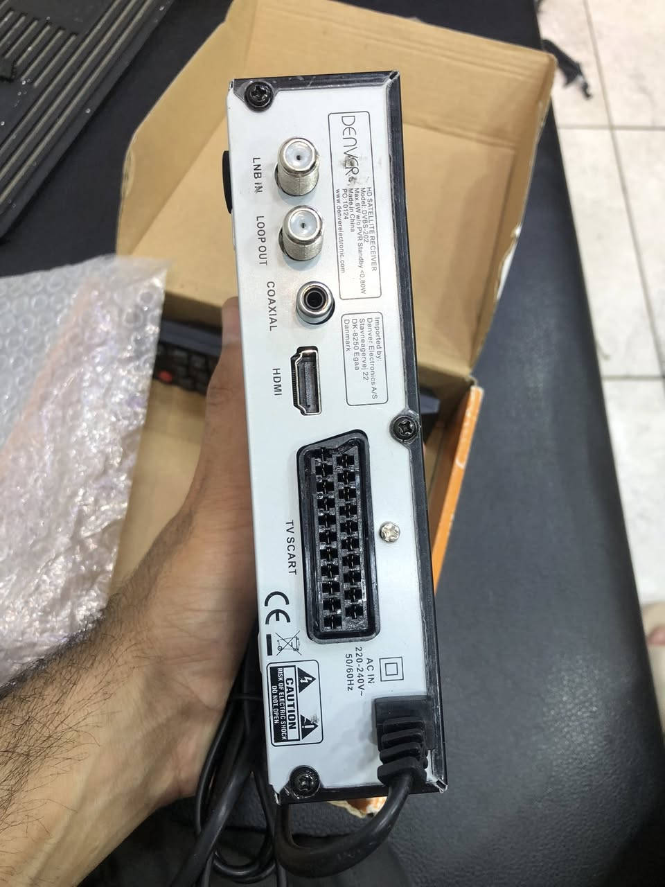 سلام عليكم 
شباب جهاز بهاذ الشكل جديد بالة
شغال نضيف جدا 
السعر 10
مع الريمونت


**إذا كنت صاحب هذا الإعلان وتريد حذفه لأي سبب، رجاءا أرسل رسالة إلى الدعم الفني**