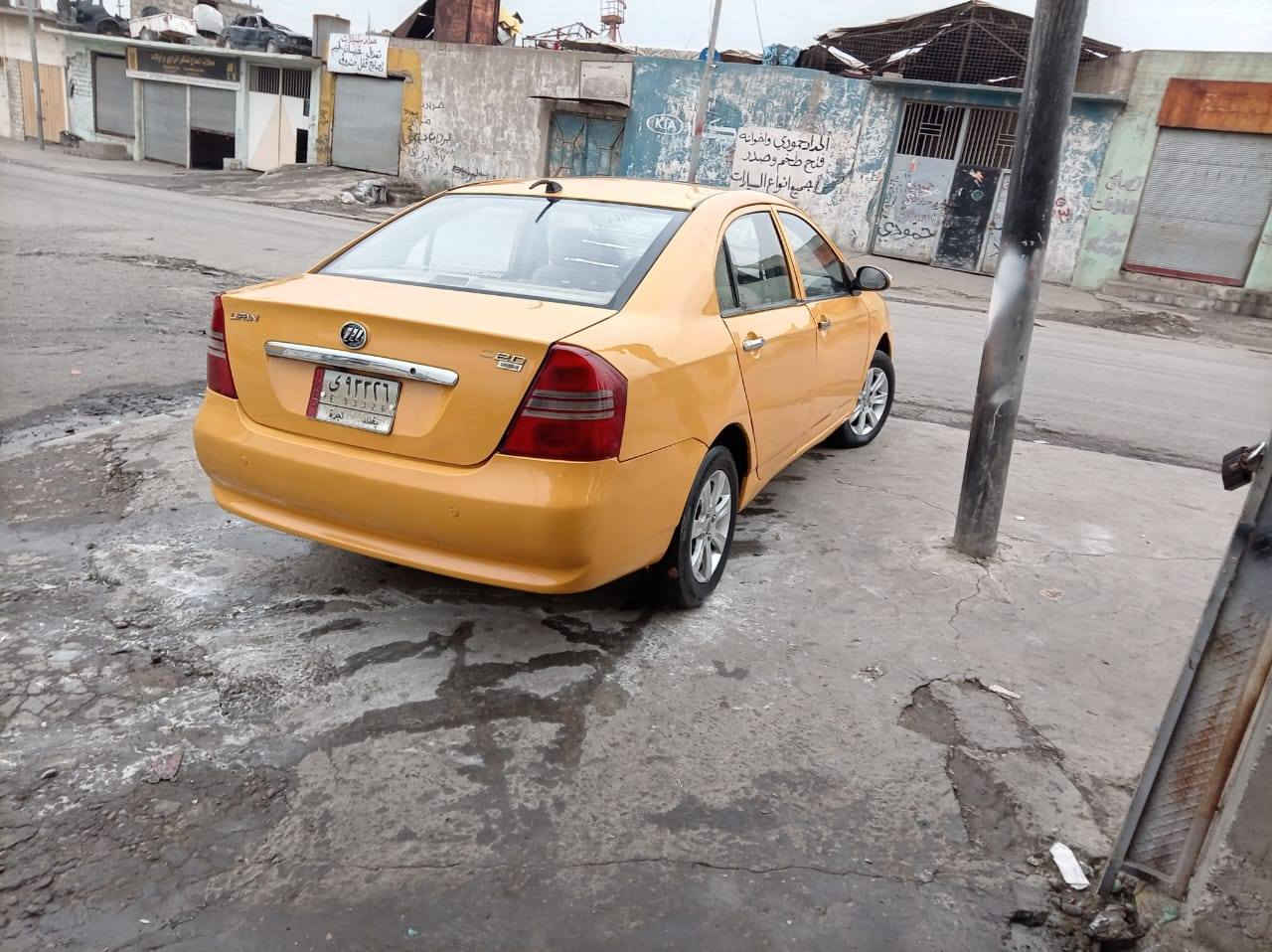 ليفان حجم 620
صبغ احزام
موديل 2013  محرك وكير كورلا اوتوماتيك رقم بغداد شرعيها بلموصل شرط الوكالة والتحويل 
العنوان موصل الايمن حي رجم حديد 
السعر 40وبيها مجال ***********
