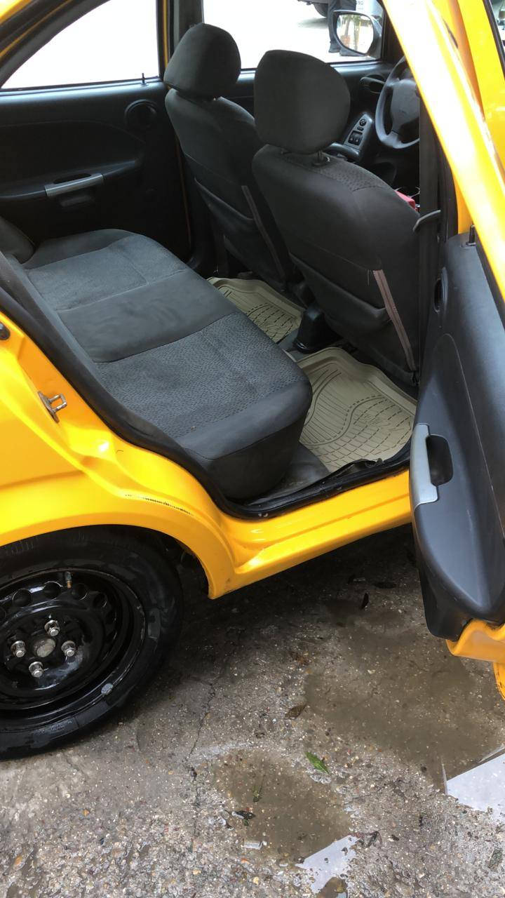 ساينا موديل 19 للبيع رقم بغداد مكان سياره ديوانيه مصفره هيئه وغرامات هزه جديده ٥٧ بيه مجال بسيط***********
