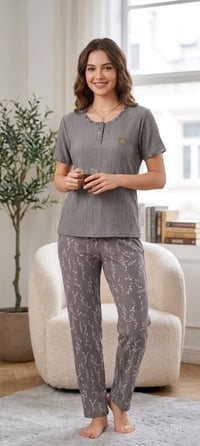 تراك نسائي • جملة • مقاسات L/XL/2XL/3XL