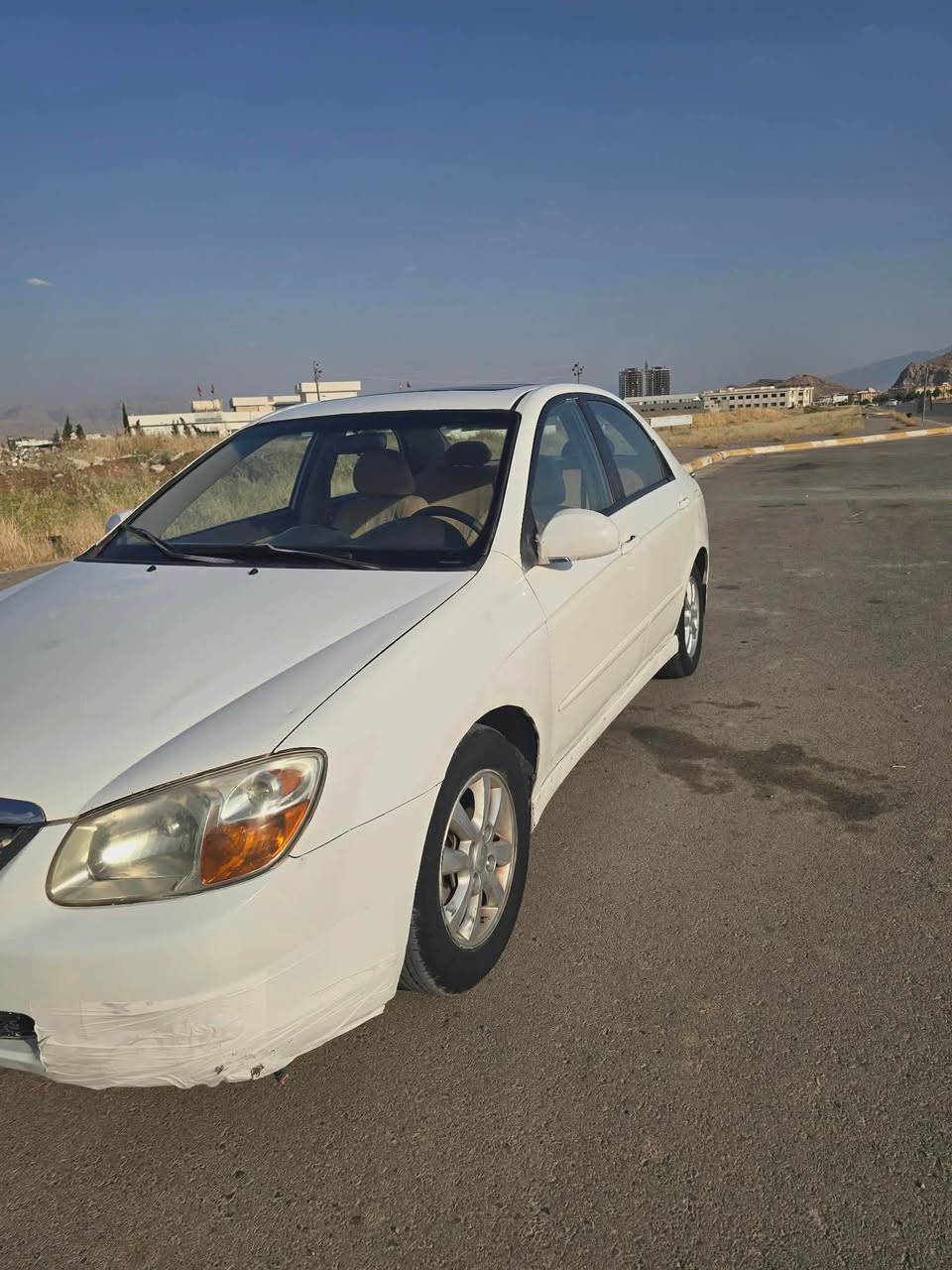 كياسيراتؤ ٢٠٠٨
گير مةكينة بةشةرت
دةبل گير
تةبريد لةسةرسويچ
سلايد
ساغة موسوبراوةنيية
مةنةفيست وةكالةو ئةوراقى داخل بونى گومرگ
كارةباى مةزبووت

*********** رانية, السليمانية
