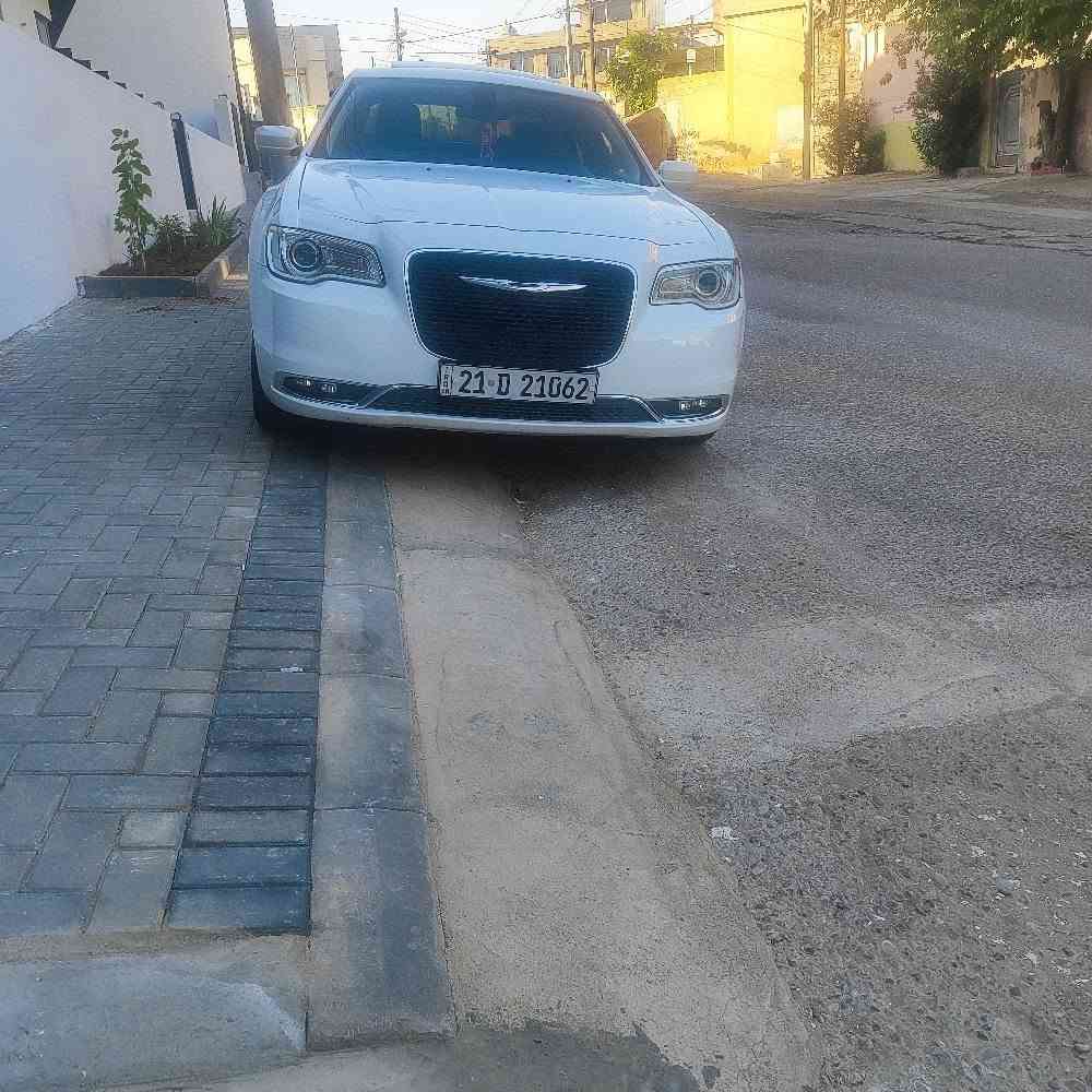 ئۆباما مۆدیل ٢٠١٦ مواسەفات تۆرینگ بێ بۆیاخ و بێ سارد یەک pdr ی زۆر بچوکی هەیە دەعامیەکانیشی بەشەرەت بۆیاخی نیە گیرو مەکینە بەشەرت ٨٦ مایل ڕۆشتوە سەنەوی تازەیە بە ناوی خۆمانەوەیە چوار تایەی تازەی لە ژیرە

*********** السليمانية, العراق
