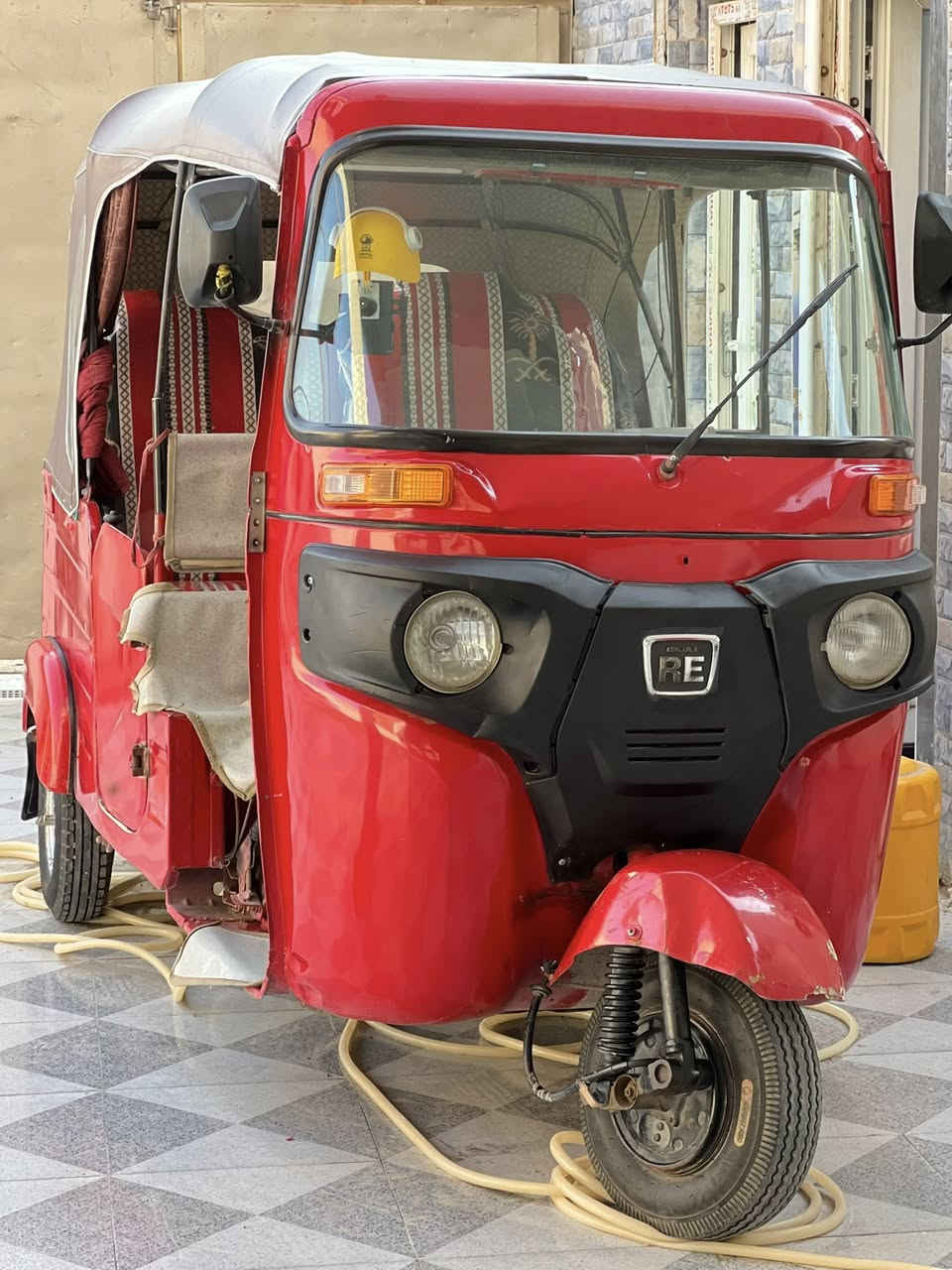 تكتك 2017 مرقمه باسمي تحويل ثاني يوم مجفته تجفيت شركة وخير من الله لا تنقيص ولا تبخير تاخذهه كبل للشارع مابيهه نقص للأستفسار على هذا الرقم***********
مكاني ذي قار قضاء النصر
