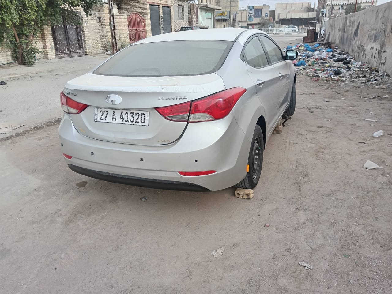 السلام عليكم إلنترا ١٤ خليجي تبديل بنيد وبيها رشات صبغ مكينه بيها براص كاضه السعر ٨٥  وبيها مجال مكان ذي قار حي الحسين ***********
