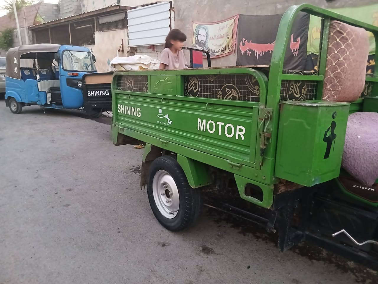 ستوته البيع صقر موديل 22داخله بل 23سعر خاص العنوان بغداد رقم هاتف ***********
