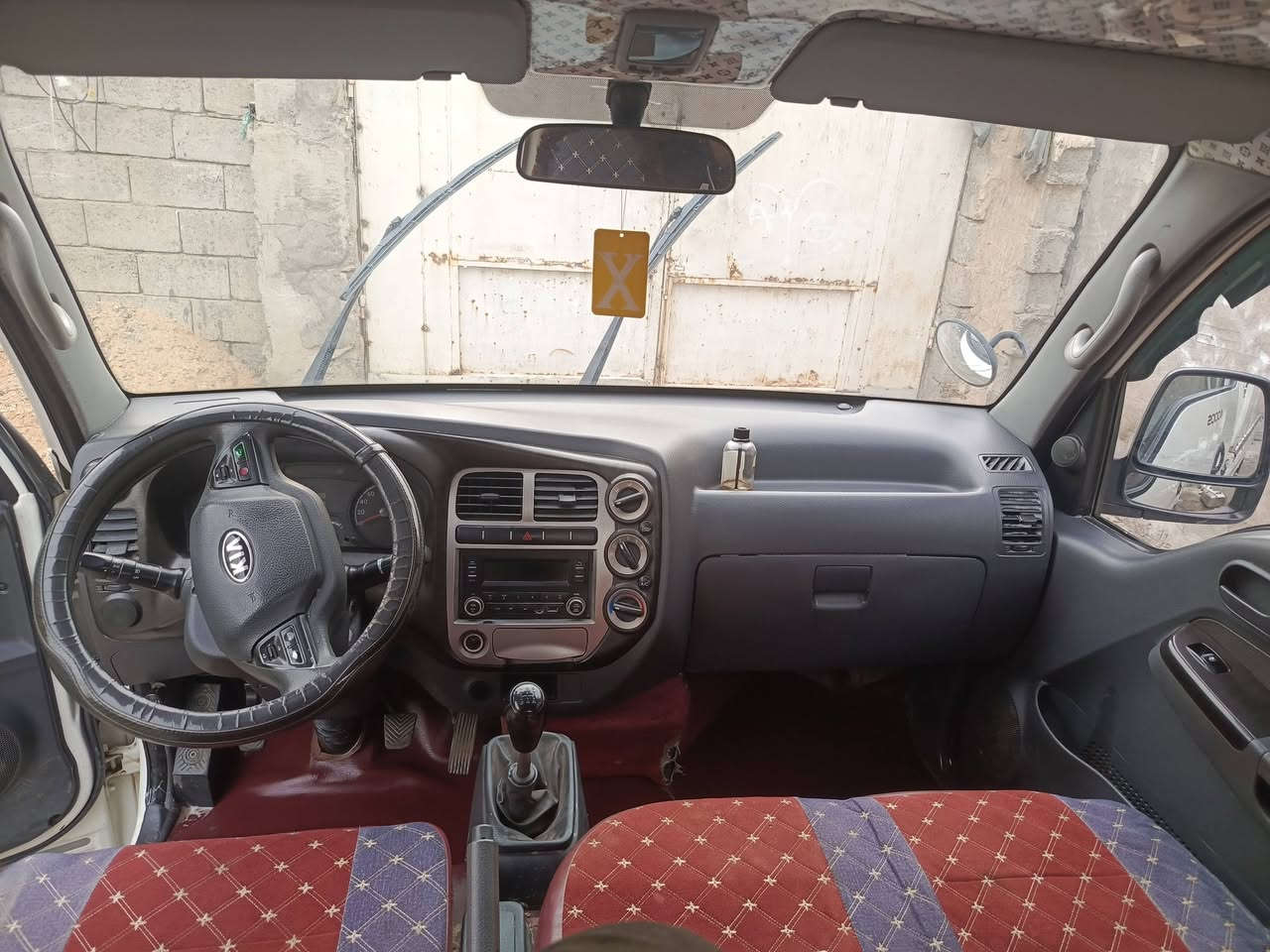 سلام عليكم 
كيه فحل مديل
2017
حجم 4000
مفتوح مو مسكر 
سياره: مكفول كفال
 تخم تاير
سياره: بسمي تحويل 
مكاني: بغداد المشتل 
السعر:130او بيه مجال 
رقم :***********
ما متوجد فيس  نتصل
