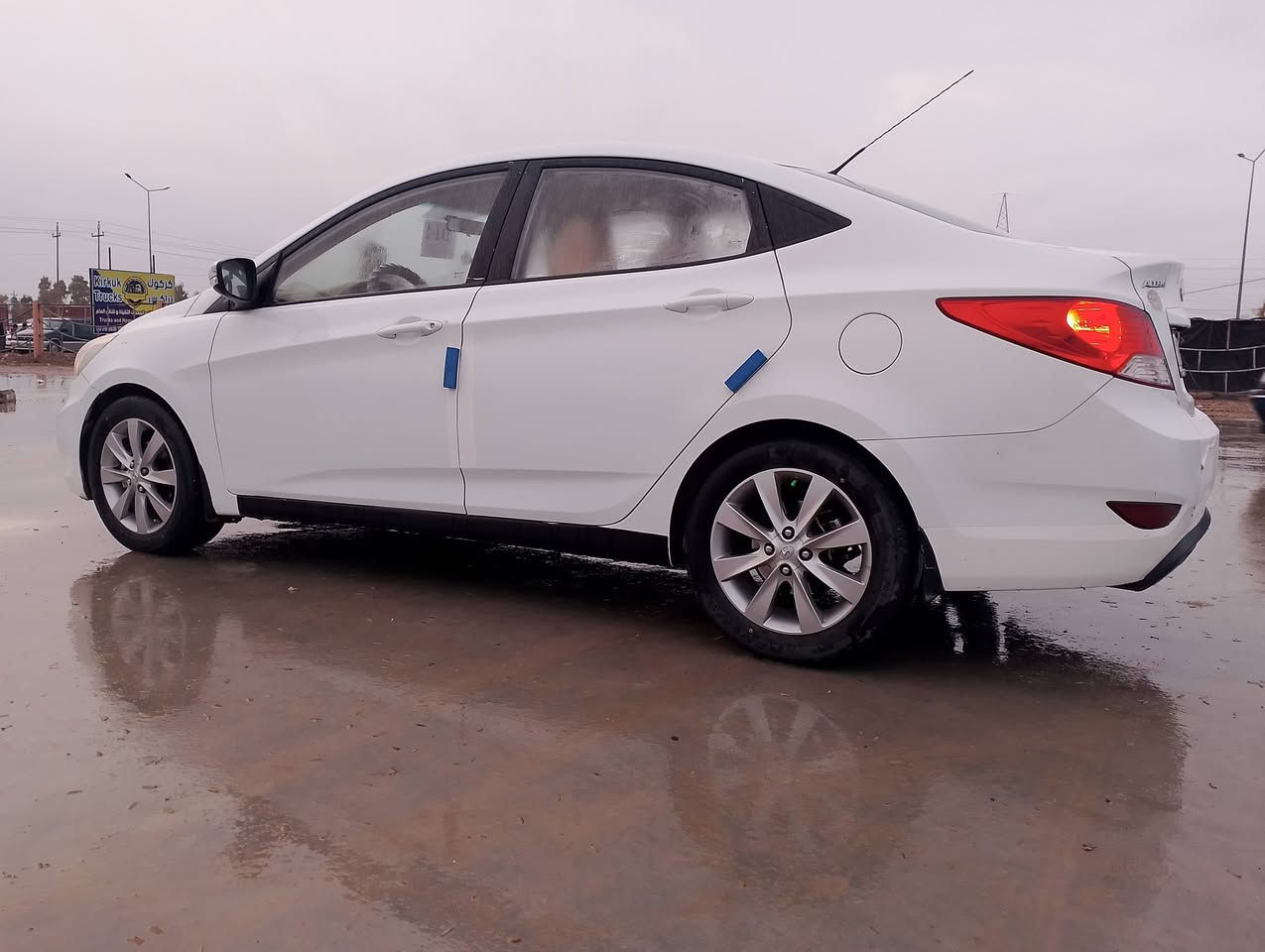 اكسنت موديل 2014كلين بدون صبخ بدون ضربةسنه وي جديد بأسمى محرك مامفتوح كير محرك شرط
***********
***********
اكسنت موديل 2014بئ صبوخ بئ ليدراو سنه وه ى تازه يه به ناو خؤمه وه يه مكينه ى نه كراوته وه كير مكينه به شرط 
***********
***********
