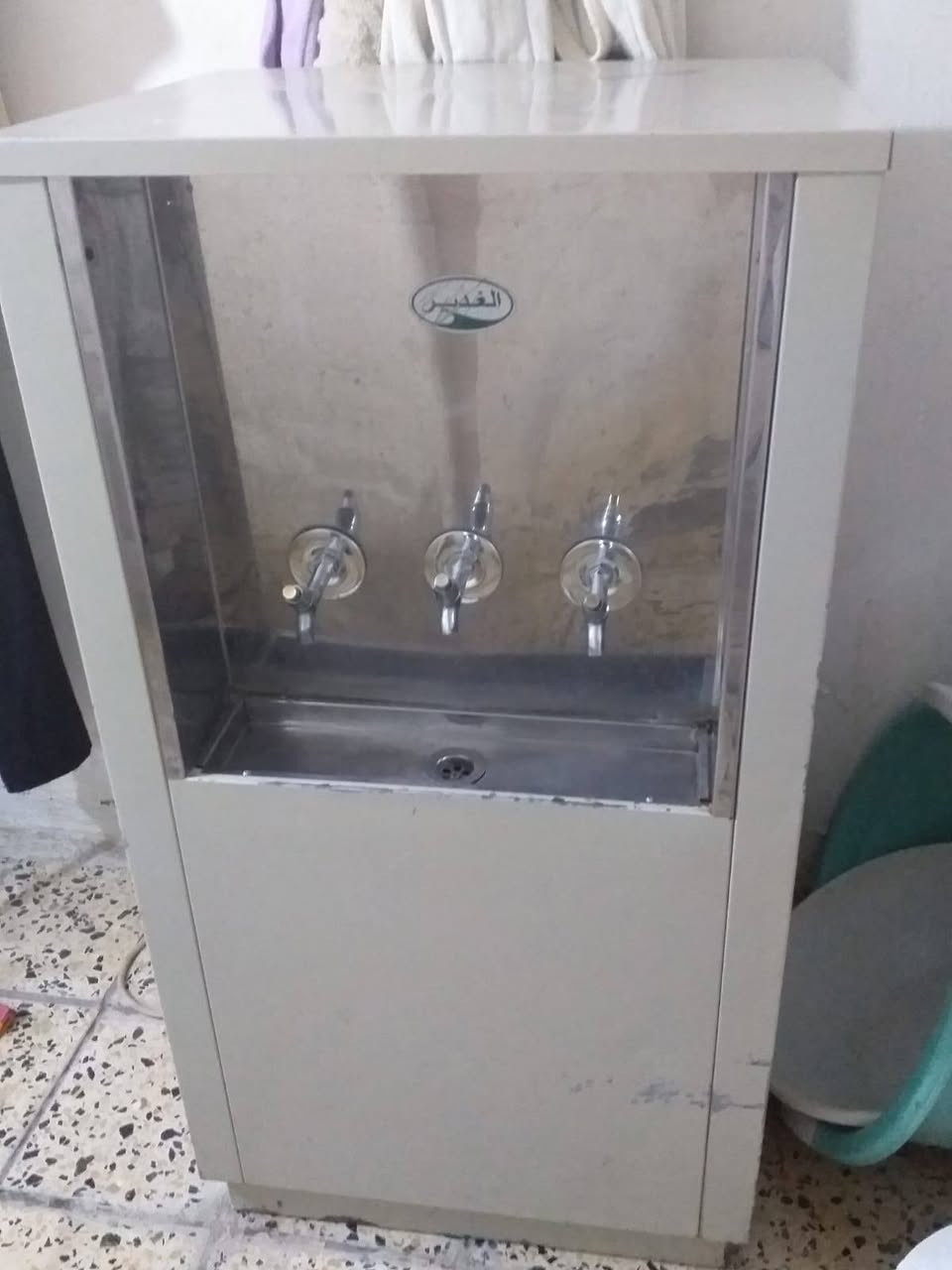 براد للبيع سعودي بطل شرط شغل 250 وبي مجال ولاستفسار اكثر على رقم *********** وبي وتساب

