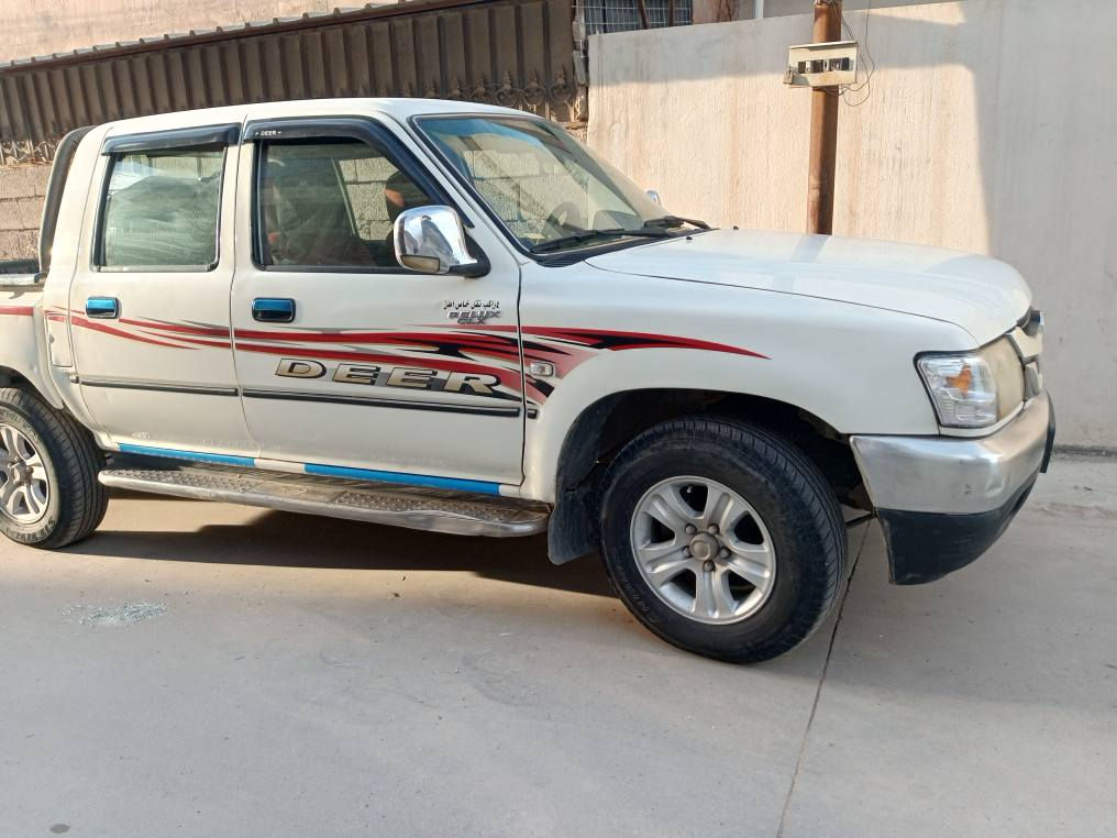 سلام عليكم اخوان. بيكاب دير موديل 2011 ابيض بدون صبوغ بدون ضربه كل شريكه بي مكانين صغير بارد كير و محرك بشرط مابي سرف و بخار تبريد تدفيئه يشتغل كاربائيات كل يشتغل صدر جديد طايات جديد سنوي جديد بأسمي  بطاقة بنزين موجود سيارة مال بيت سعر ( 83 ) بي مجال مكان كركوك/ رقم موبايل ‏‪***********‬‏
*********** كركوك, العراق
