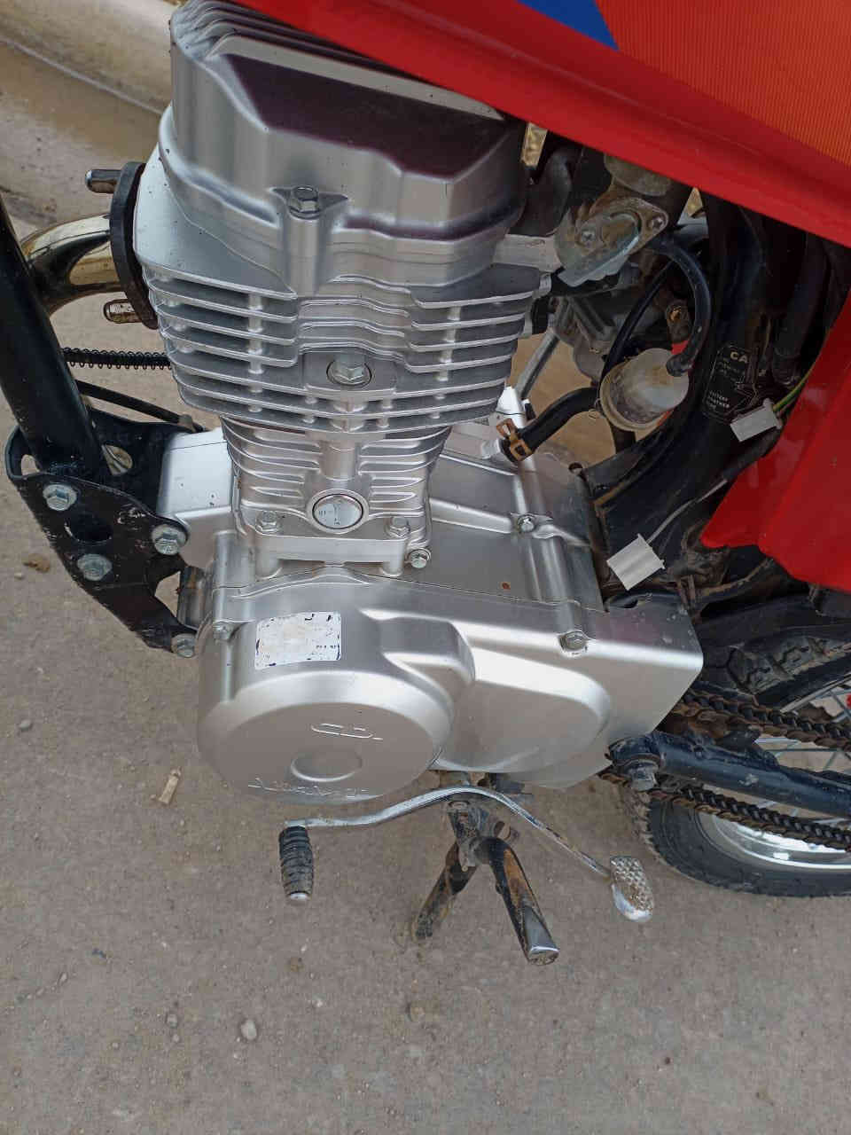 دراجه ايراني لللبيع اوراق موديل 2010شاصي بارت والمكينه نامه 2025ما مفتوحه كفاله عامه للأستفسار الاتصال فقط على هذا الرقم ***********
