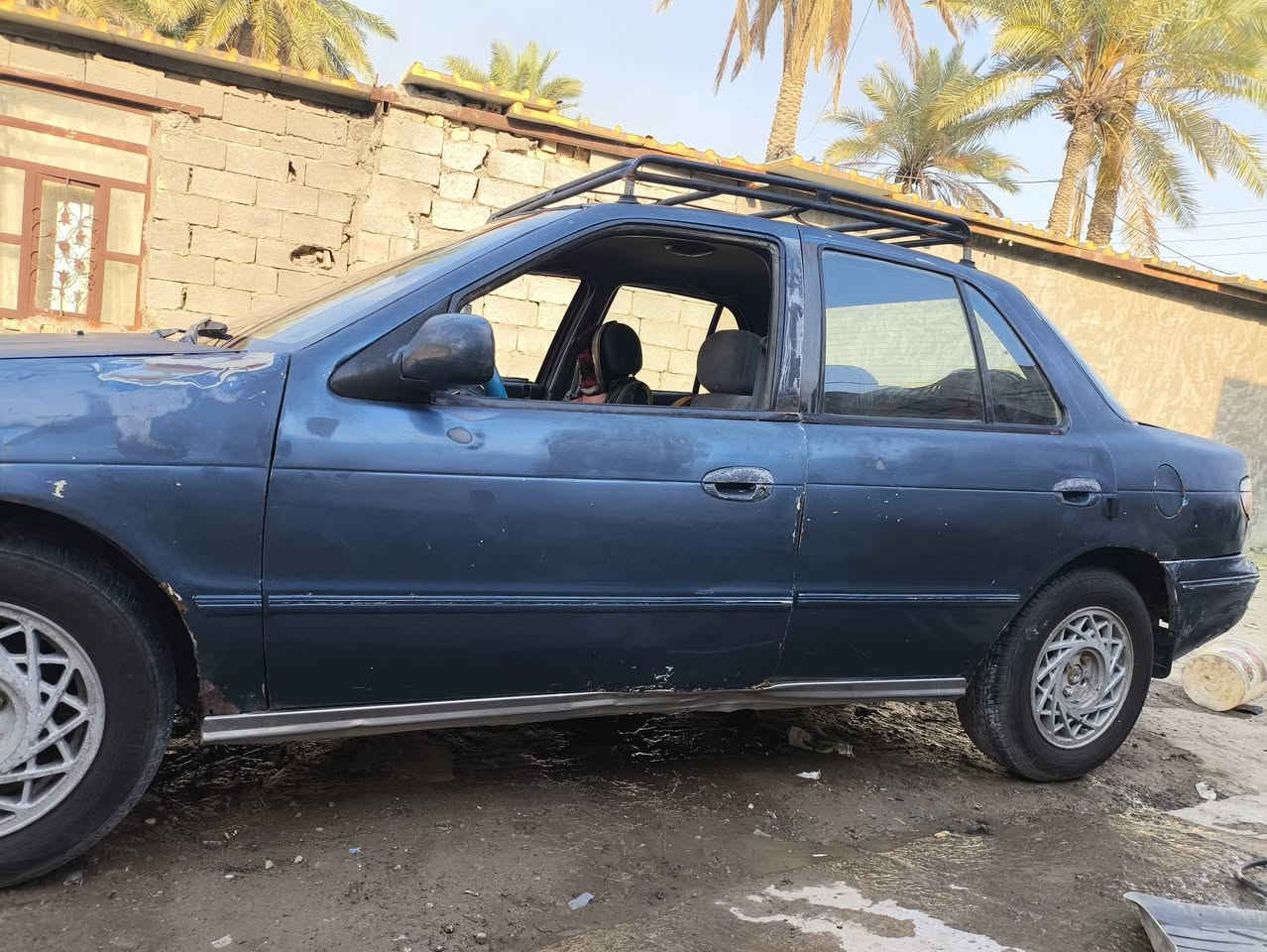 السلام عليكم، كيا سيفيا موديل ٩٢ السياره بسمي كير  محرك خير من الله الكشر مثل ما موضح كدامك صدر قبل شهرين أكثر بدلته درايم شفتات جدد تخم تاير اذا اكو بسته او بريجو مراوس ونطي فرق او بيع المكان بغداد ابو غريب ٢٦ وبيها مجال ***********
