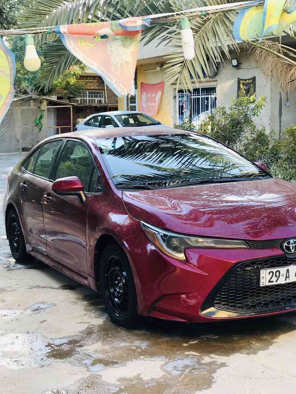 السلام عليكم 
كورلا امريكي موديل ٢٣
واسط معوقين 
ماشيه 50 ميل
حادثها جاملغ وباب خلفي 
السعر ١٤٥ وبيها مجال
مكانها كوت مركز مدينه 
الاستفسار ***********
