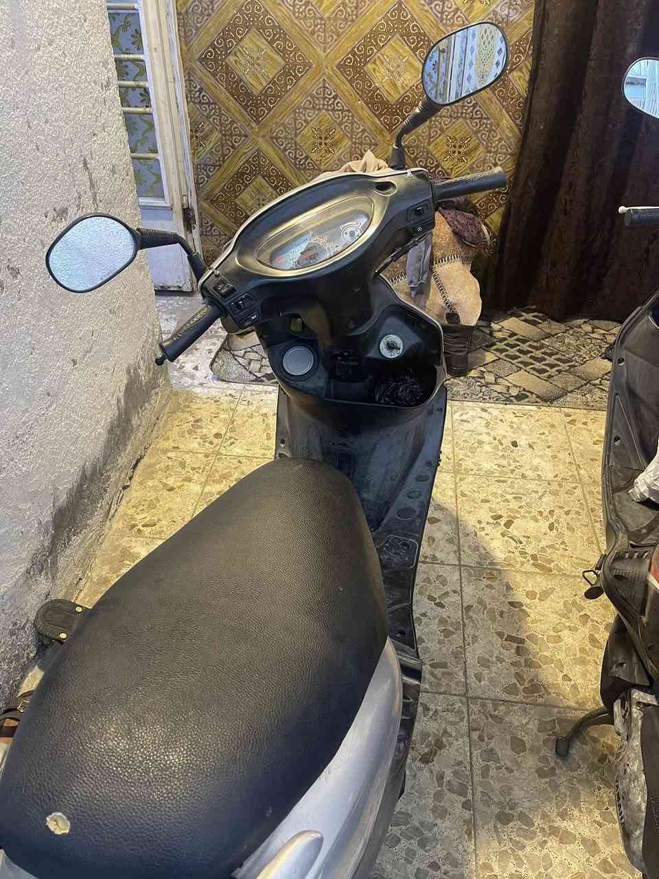 سلام عليكم شباب عندي كامكو في 2البيع مكاني بغداد مدينة الصدر ***********
