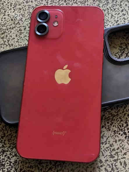 آيفون 12جهاز نضيف مامفتوح بطاريه 78 ذاكره64السعر 275وبي مجال المكان الفهود تقاطع سيد يوشع الرقم ***********
