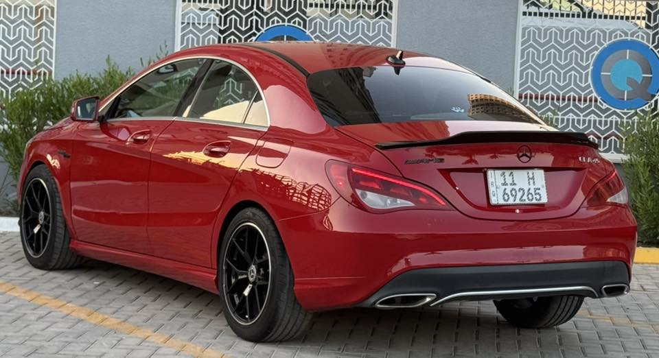 Mercedes Cla250 2018
لون احمر مميز 
مكفوله كفالة عامه من الصبغ و الضرر 
حتى الدعاميات مكفوله 
( جميع الايرباكات سليمة )
محرك و كير مكفول غير مفتوح شرط الفحص 
ترايها زيرو بدون اي نقص
ماشية 93 الف حقيقي
المواصفات : 
- محرك 4 سلندر اقتصادي جداً 
- داخل لون بيجي و اسود مطعم بصاج
- كشنات جلد + تحكم كهرباء 
- كشنات الامامية خزن Memory
- رادار امامي 
- هاند بريك بصمة كهربائي
- شفتات ستيرن تبترونك
- ثلاث انظمة قيادة 
- تبريد قطعتين منفصل 
- بصمة تشغيل و بصمة ابواب
- شاشة كبيرة CarPlay 
- كاميرا خلفية دوارة 
- ماوس تحكم 
- شاشة عرض تفاصيل السيارة 
- اشارة بالمري 
- ويل حجم 18 اصلي 
- مسويلها اضائة LED دشبول متغير
السيارة كلش جديدة و جاهزة 
صدر مكفول تبريد ثلج و تخم تايرات جدد
السعر مناسب جداً 159 ورقة ماكو هيج سعر
بالعافيه للياخذها 
عنواني بغداد / الكرخ 
***********
***********
