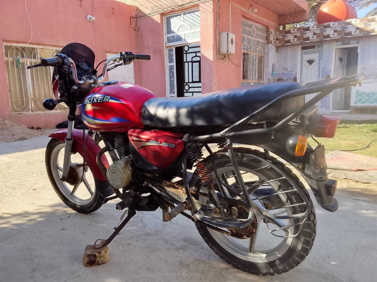 دراجه بوكسر مديل 18 دراجه جاهزه مابيه نقص مكان حله ابي غرق
الشراي يتصل ويدلل‏‪***********‬‏
