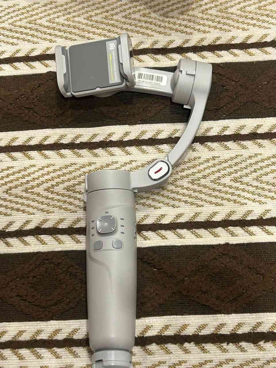 مانع اهتزاز للبيع السعر ٦٠والرقم ***********
