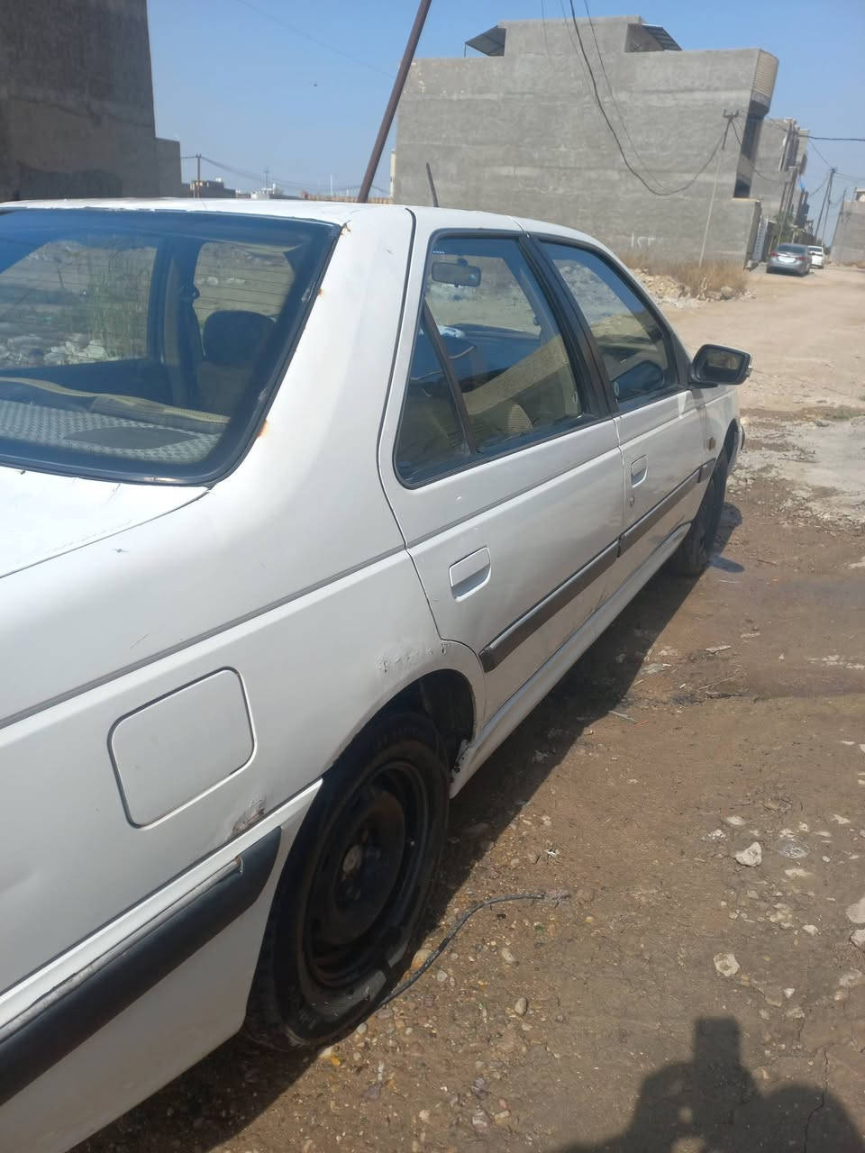 السلام عليكم رمضان كريم على الجميع بيجوبارص خصوصي موديل ١١السياره جاهزه مكينه وكير خيرمن الله الرقم بغداد ألماني السعر ٤٥ رقم الهاتف ***********
