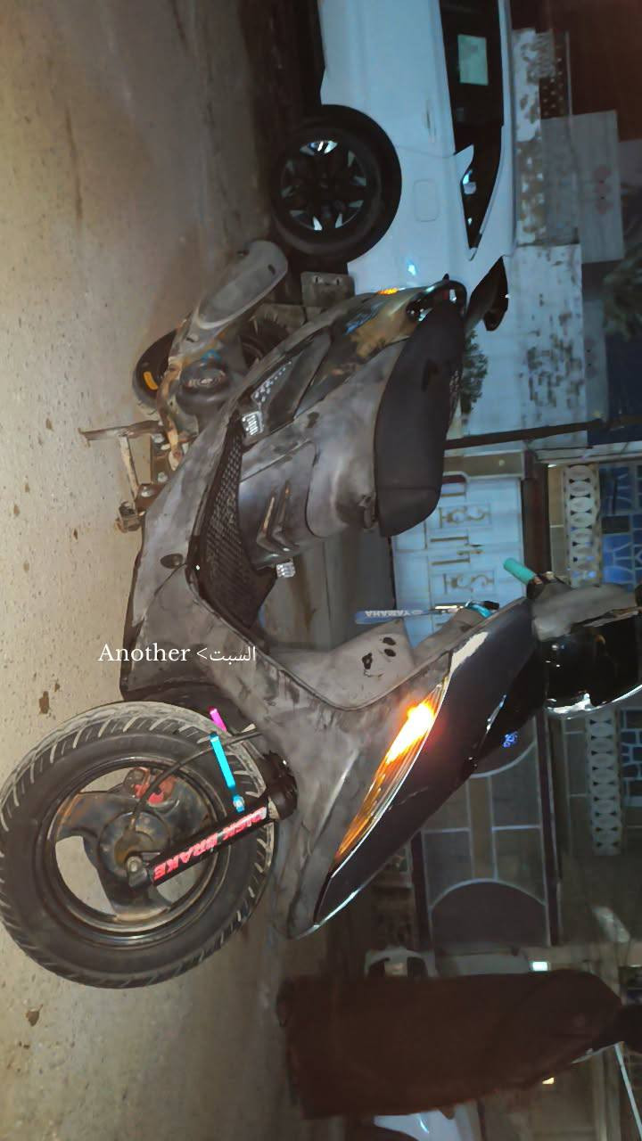 سلام عليكم ماكس عدله للبيع صارلها 4 شهور نازله من الرمبه وكلشي بيها بلادي سعر الدراجه 750
***********
بغداد المشتل مستعجل عل بيع
