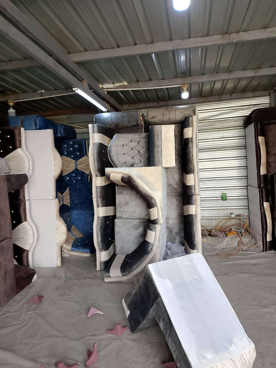 ياالله وصلت وجبت دواوين جديد الاربعاء 11/2/2026 الوان وأشكال وقياسات مختلفة مكاني التاجي عل شط منطقه شيخ حمد طريق زملت حمدي مقابل وكيل عادل عبوو توجد خدمة توصيل *********** بي واتساب معرض البيت الذهبي
