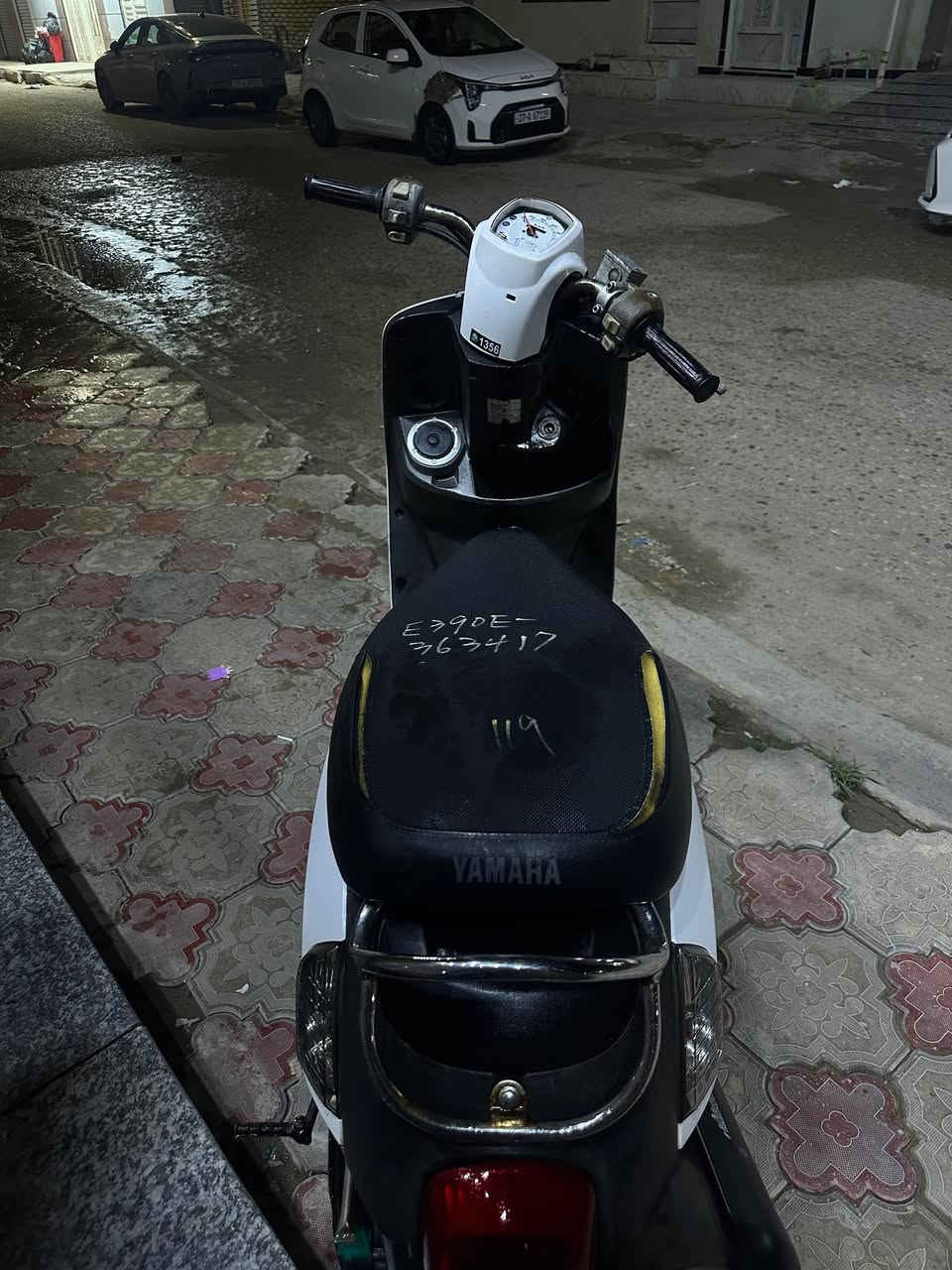 دراجه بوليس للبيع كفاله المكينه ما مفتوحه وتجي تفحصه  نظيفه قبل يومين طالعه من الحاوي  الوصل موجود مكان ناصريه حي الحسين السعر خاص اتصل على الرقم ***********او اتصال واتساب
