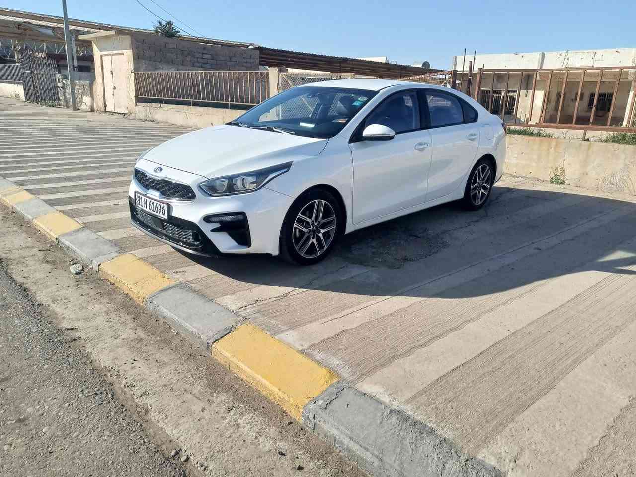 السلام عليكم كيا 3 خليجي موديل 2019 للبيع ويرهم مراوس فول مواصفات ما عده الفتحه 
محرك 1600 مكفول ماشيه 100حقيقي مكان سياره بيجي 
السعر 138 رقم بغداد جديد ***********
