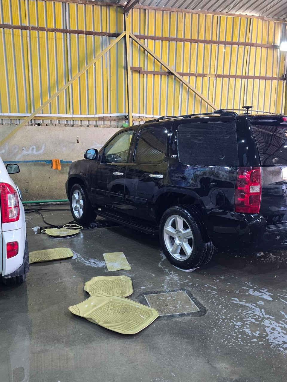 تاهو lTZ أعلى فئةموديل 2008 ادوات 
مكينة وكير مكفولات حدادية جديدة تايرات نظيفة غرفة جديدة حلوة سيارة كلش حلوة 
تبريد ويا طكة السويج 
متؤمة شمالي شرط ادكها حاسبة قم وسنوية 
مكاني البصره [***********
سعرها ٥٥
